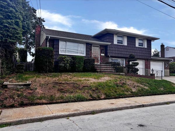 120 Osborne Road , West Hempstead, NY 11552