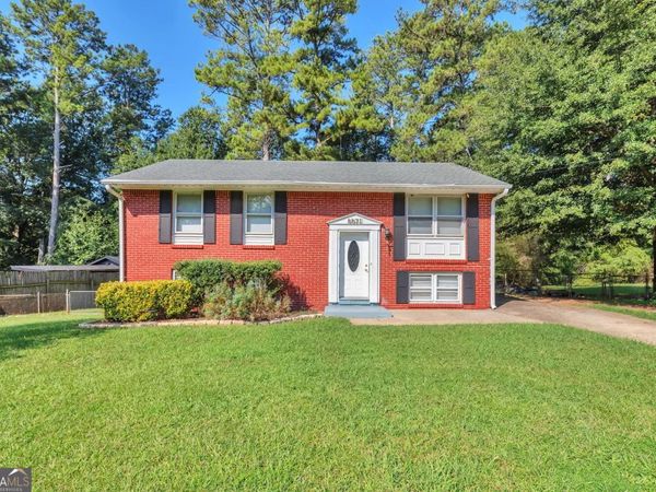 6671 Pelican Court, Riverdale, GA 30274