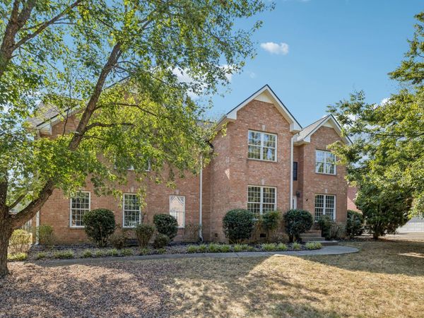 112 Crooked Creek Ln , Hendersonville, TN 37075