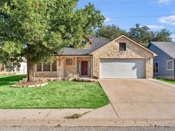 206 Cailin CT, Burnet, TX 78611