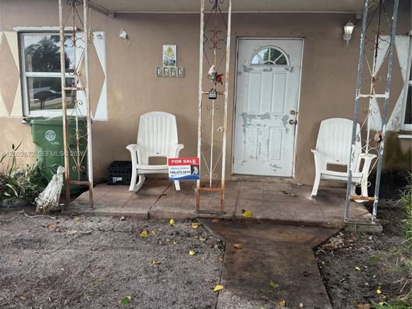 3692 W 2nd Ave, Hialeah, FL 33012