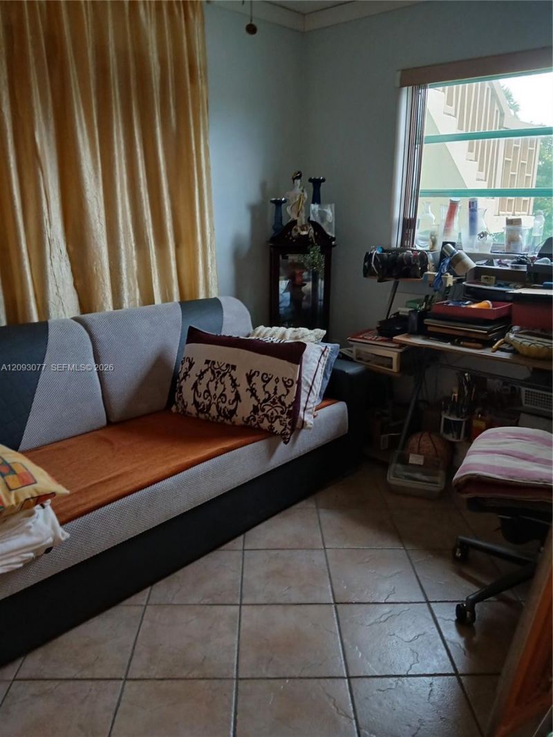 17001 NE 13th Ave , Unit 203, Miami, FL 33162 Photo