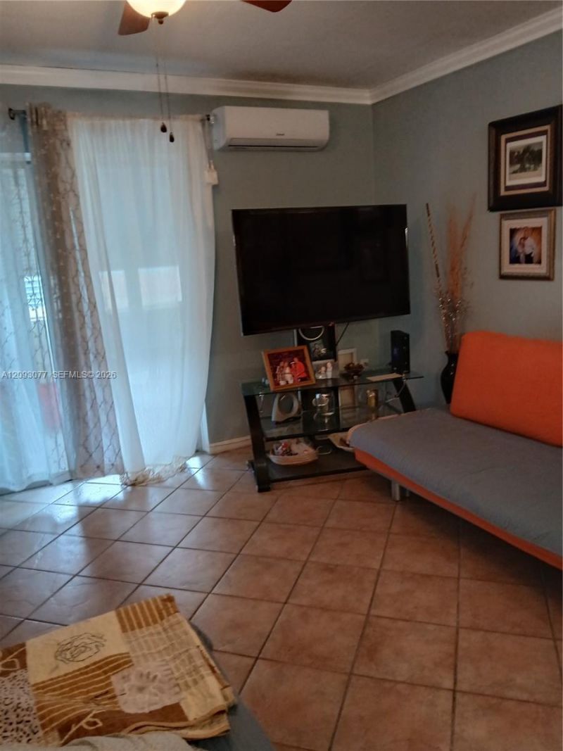 17001 NE 13th Ave , Unit 203, Miami, FL 33162 Photo