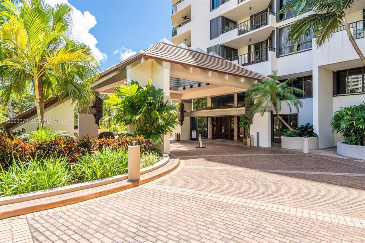 520 Brickell Key Dr, Unit A700, Miami, FL 33131 Photo