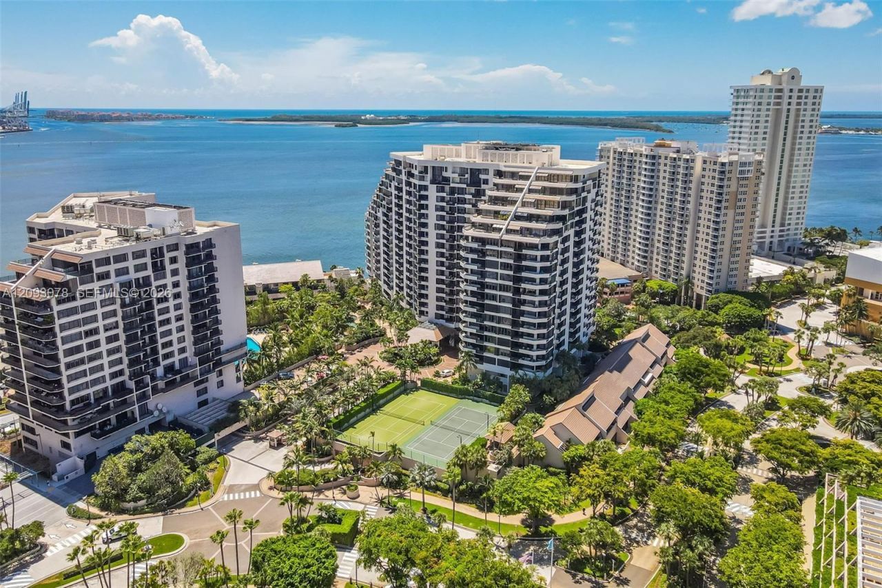520 Brickell Key Dr, Unit A700, Miami, FL 33131 Photo