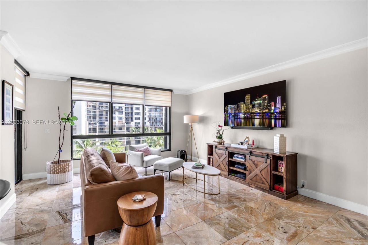 520 Brickell Key Dr, Unit A700, Miami, FL 33131 Photo