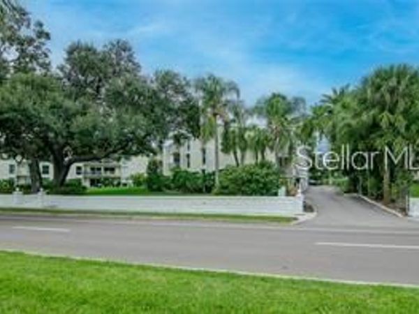 3325 BAYSHORE BOULEVARD, Unit B33, TAMPA, FL 33629