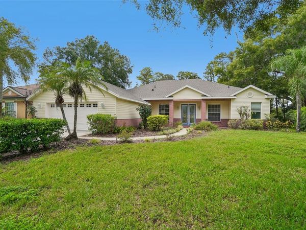 17718 CRYSTAL COVE PLACE , LUTZ, FL 33548