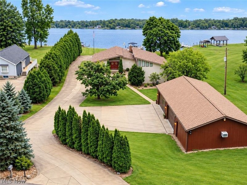 47829 Tomahawk Drive, Negley, OH 44441 Photo 2