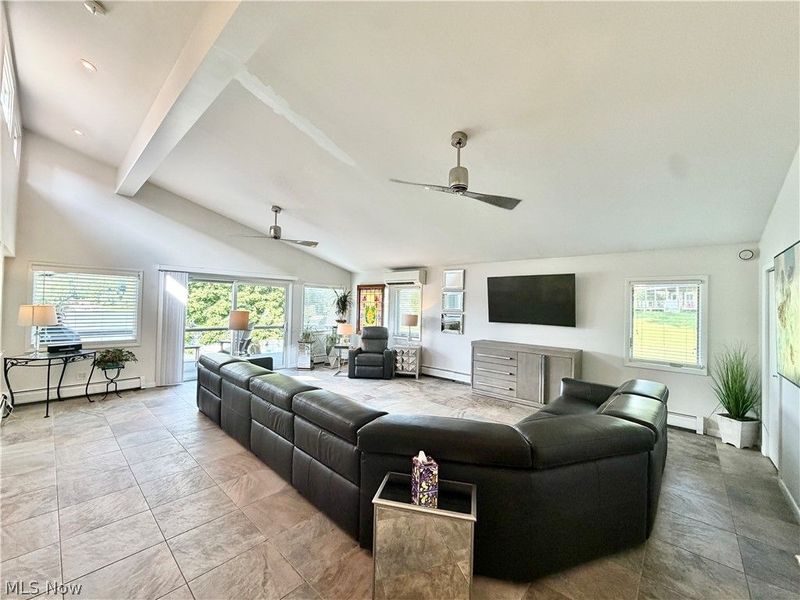 47829 Tomahawk Drive, Negley, OH 44441 Photo 3