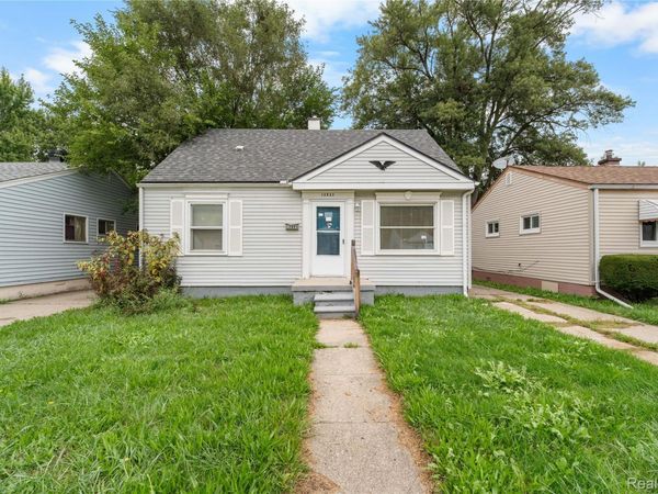 12823 Sherman Avenue , Warren, Mi 48089
