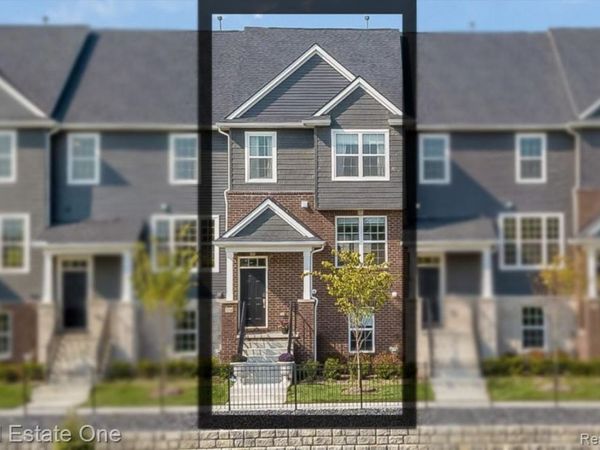 321 N Sydney Court , Plymouth, Mi 48170