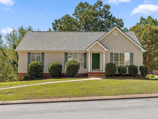12769 Emerald Creek Circle, Soddy Daisy, TN 37379