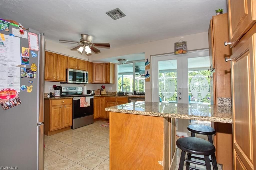 1227 Everest Pkwy, Cape Coral, FL 33904 Photo
