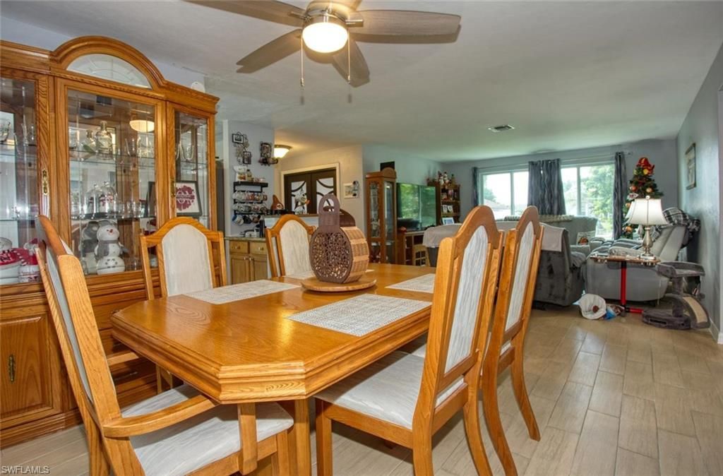1227 Everest Pkwy, Cape Coral, FL 33904 Photo