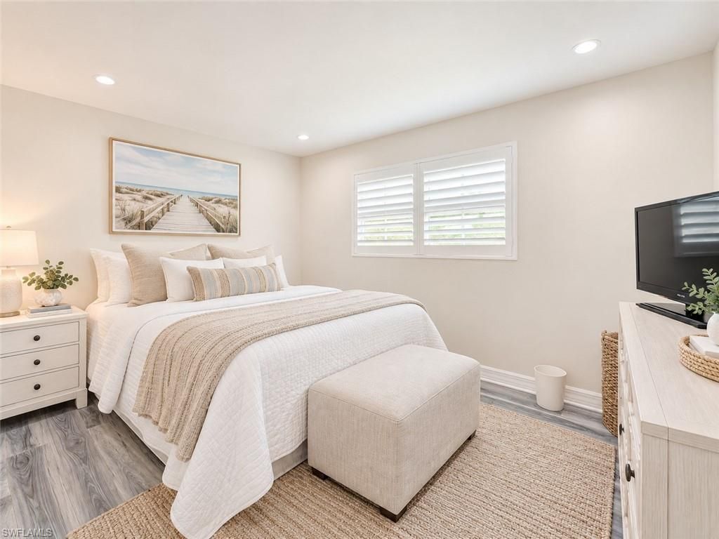 1089 N Town And River Dr, Fort Myers, FL 33919 Photo