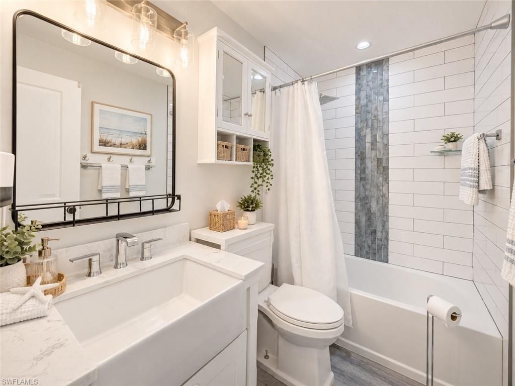 1089 N Town And River Dr, Fort Myers, FL 33919 Photo
