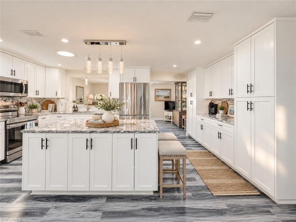 1089 N Town And River Dr, Fort Myers, FL 33919 Photo