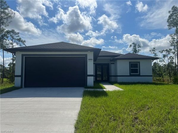 1016 Grant BLVD , LEHIGH ACRES, FL 33974