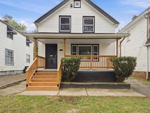 13324 Crennell Avenue , Cleveland, OH 44105