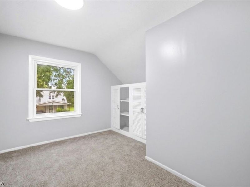 13324 Crennell Avenue, Cleveland, OH 44105 Photo 11