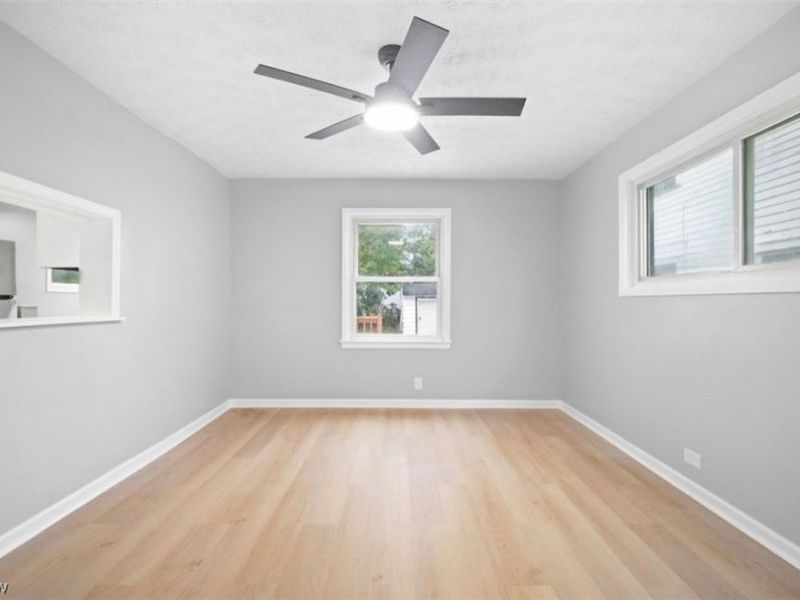 13324 Crennell Avenue, Cleveland, OH 44105 Photo 17