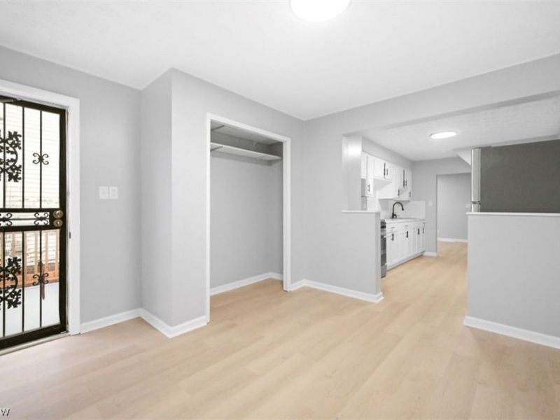 13324 Crennell Avenue, Cleveland, OH 44105 Photo 18
