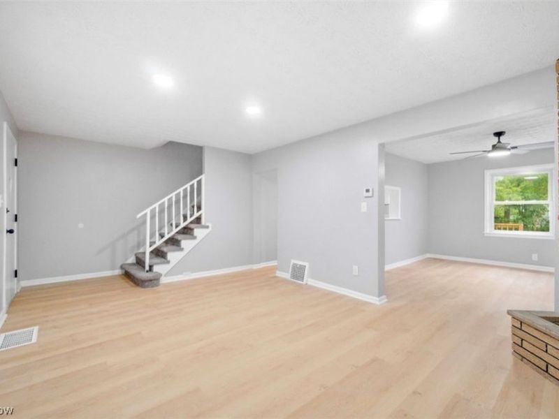13324 Crennell Avenue, Cleveland, OH 44105 Photo 5
