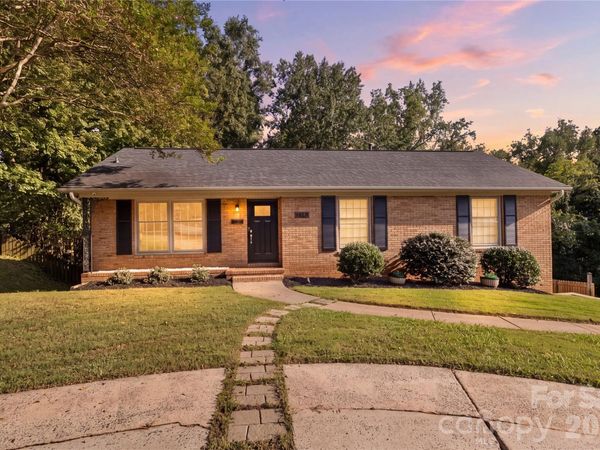 6623 Brookcrest Drive, Charlotte, NC 28210