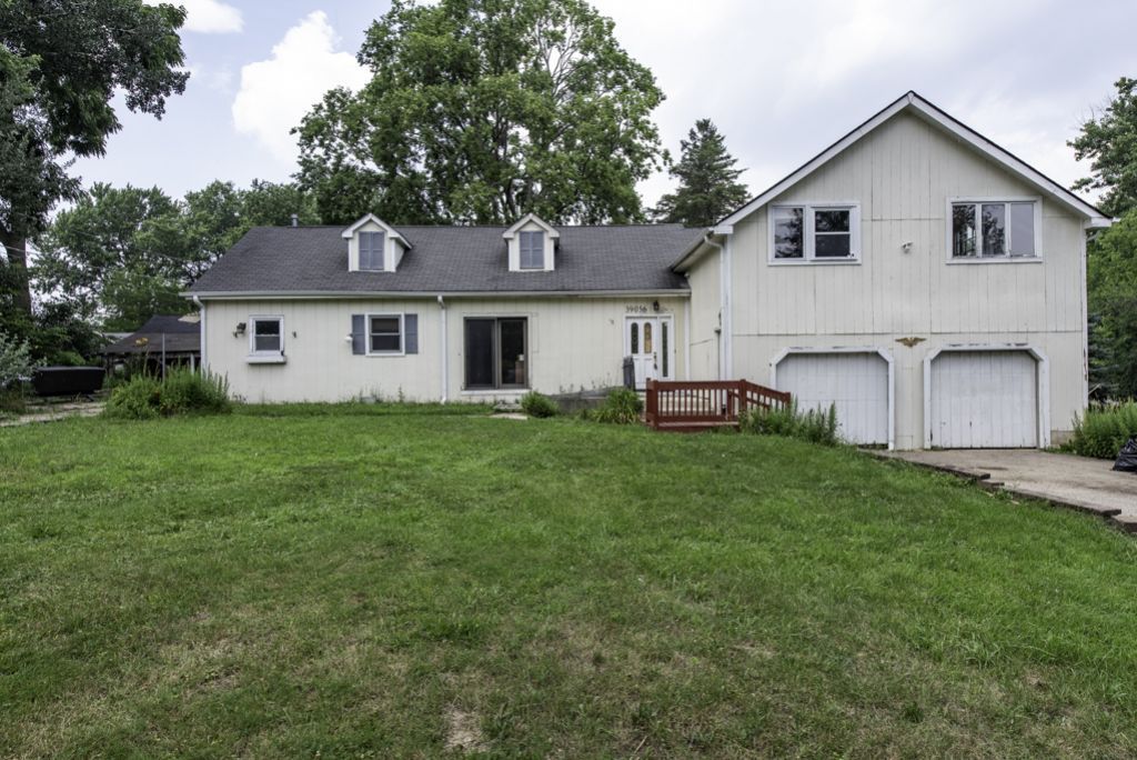 39056 N Poplar Street, Lake Villa, IL 60046 Main Photo