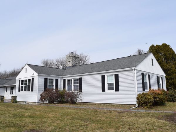 475 Cedar Ave, Swansea, MA 02777