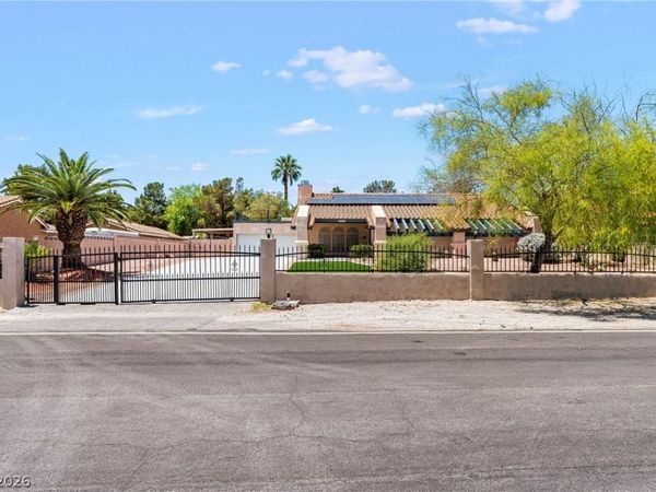 1765 Belcastro Street, Las Vegas, NV 89117