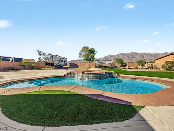5528 Ambrosia Stream Avenue, Las Vegas, NV 89131