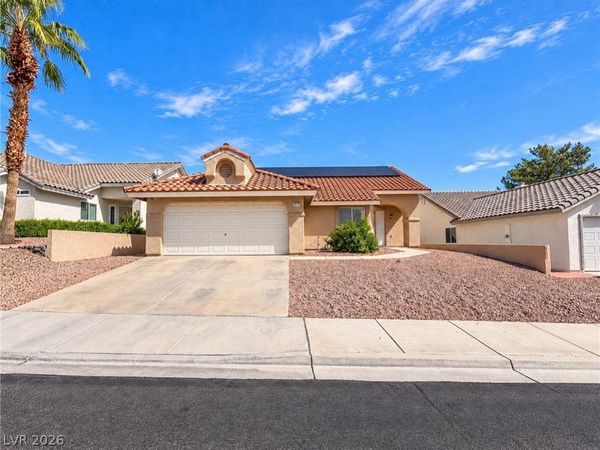 978 Hunters Run Drive, Henderson, NV 89002
