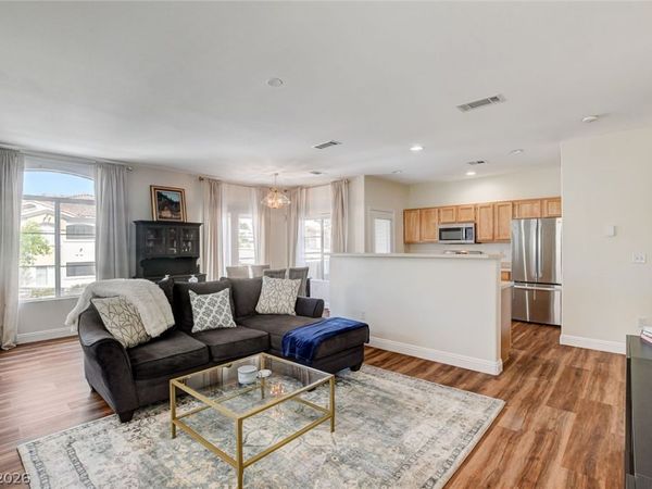 1520 Ruby Cliffs Lane, Unit 203, Las Vegas, NV 89144