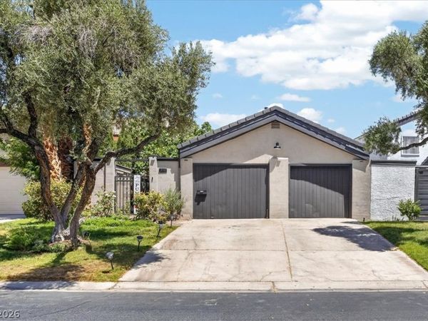 3137 Bel Air Drive, Las Vegas, NV 89109