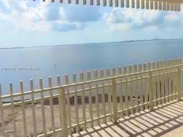 3 Grove Isle Dr, Unit C801-C802, Miami, FL 33133