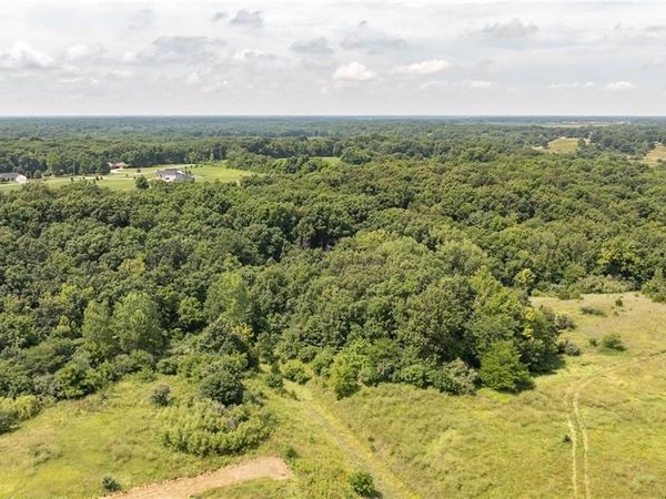 Tract 3 Garnet Road , Carlinville, IL 62626