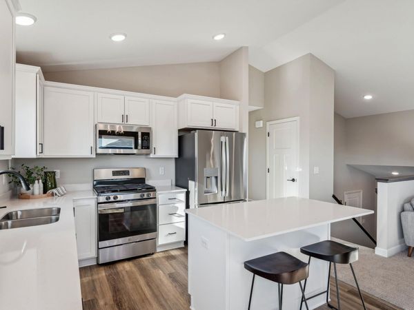 937 Yellowcrest Street SW, Delano, MN 55328