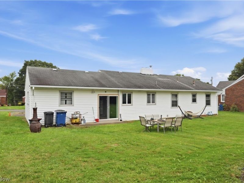 695 Moore Avenue, Campbell, OH 44405 Photo 8