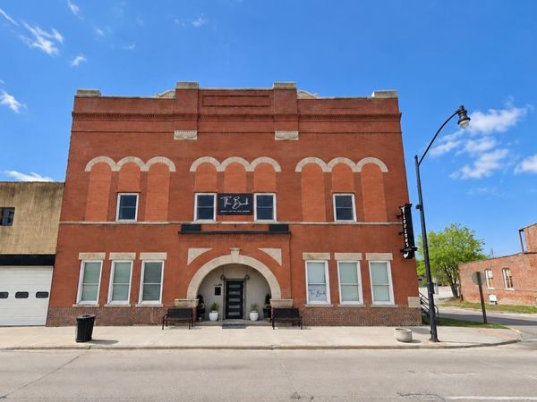 100 E Jefferson Street, Corydon, IA 50060