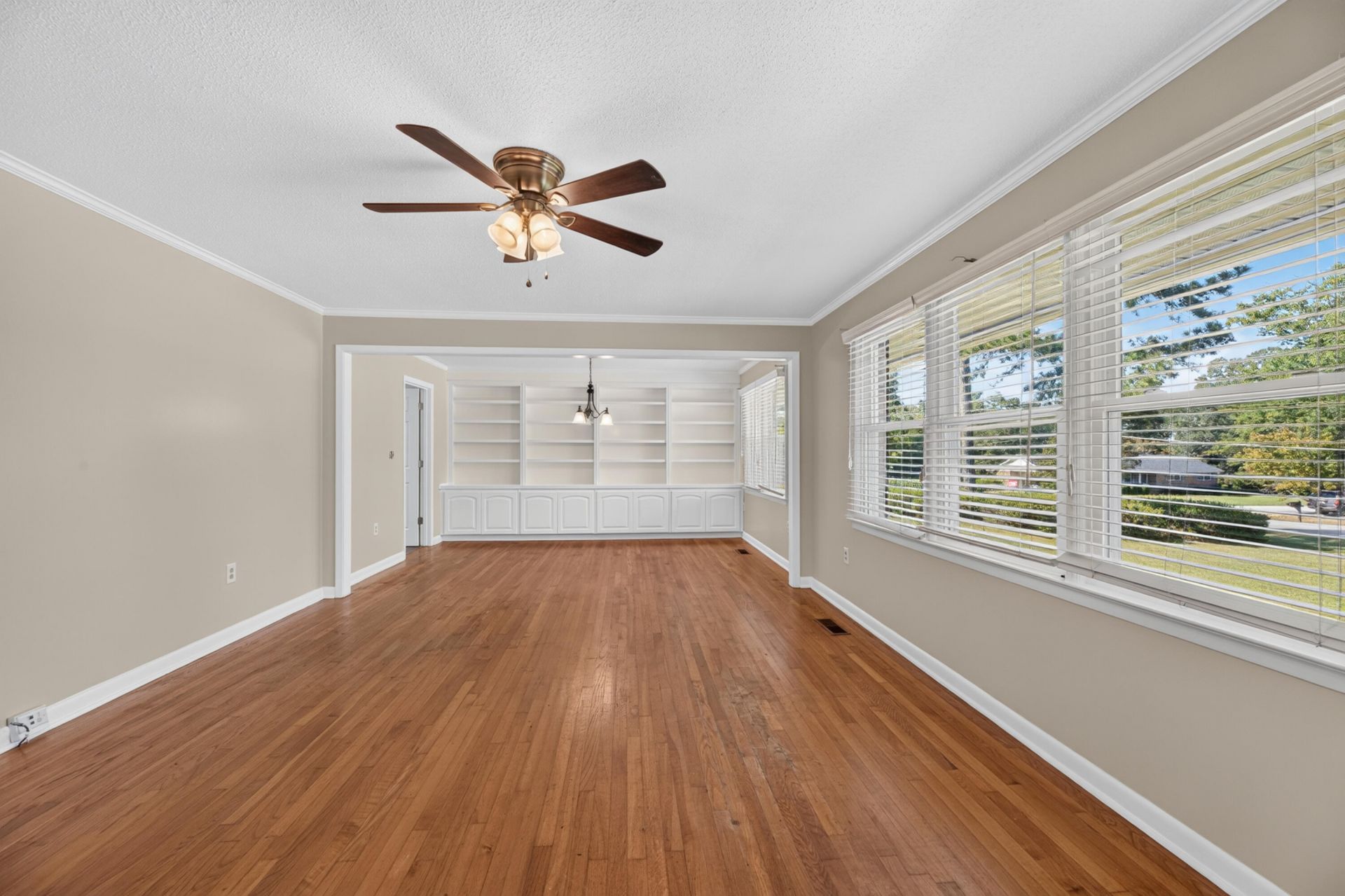 1793 Forest Drive Photo 11