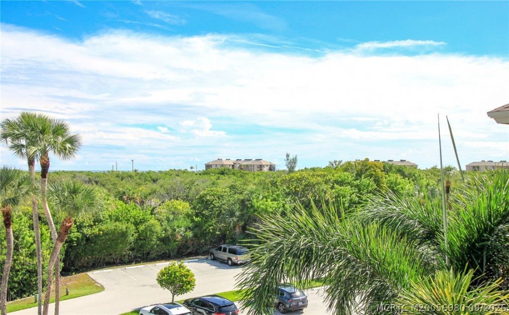 4620 NE Sandpebble Trace, Unit 403, Stuart, FL 34996 Photo
