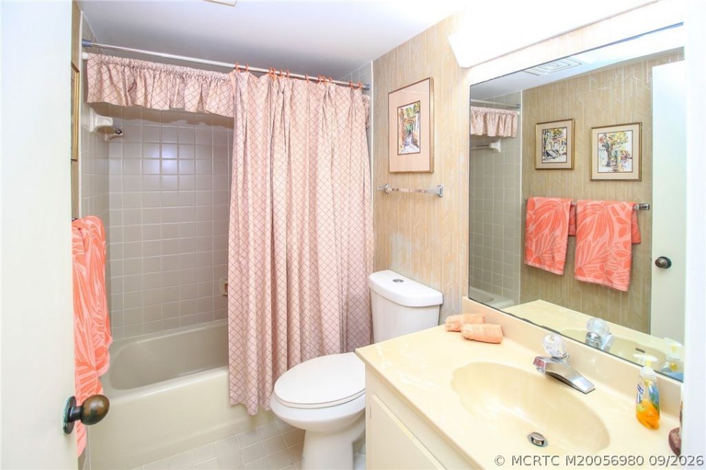 4620 NE Sandpebble Trace, Unit 403, Stuart, FL 34996 Photo