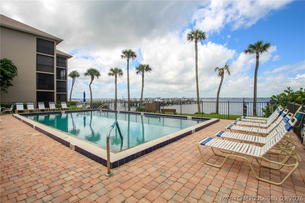 4620 NE Sandpebble Trace, Unit 403, Stuart, FL 34996 Photo