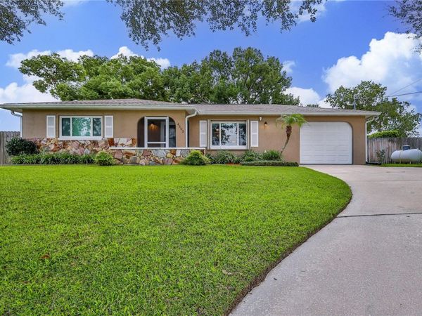 4502 BAYRIDGE COURT , SPRING HILL, FL 34606