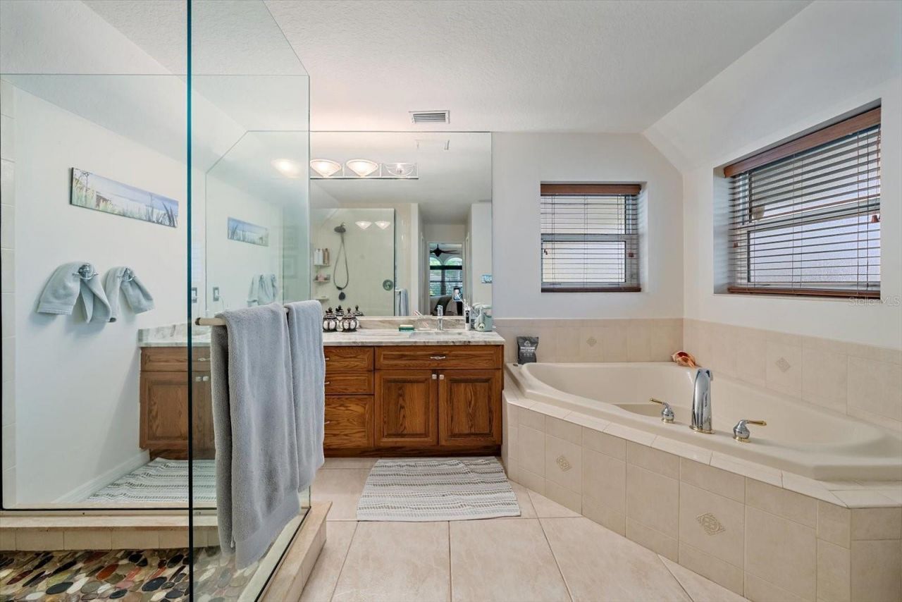 9543 59th Avenue E, Bradenton, FL 34202 Photo