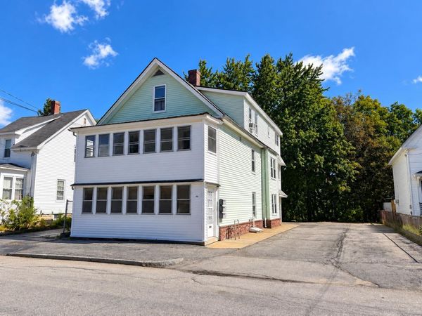 84 Essex Street, Unit 2, Manchester, NH 03102