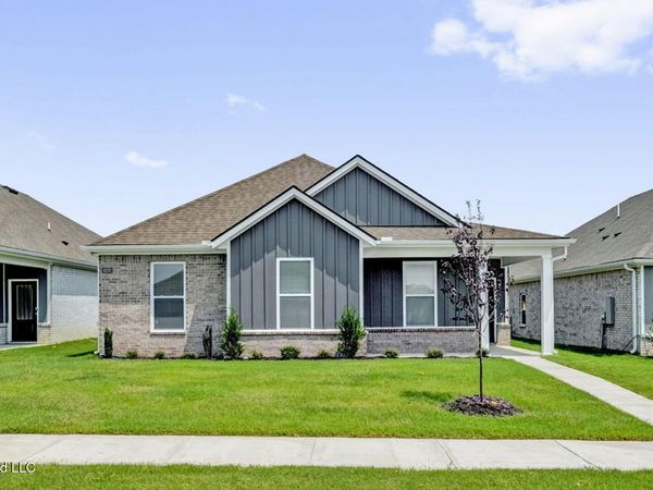 8160 Bankhead Drive, Olive Branch, MS 38654