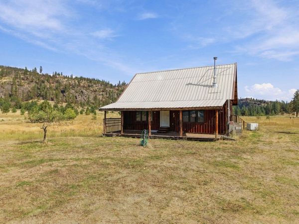 7292 K Hwy 291 , Tumtum, WA 99034